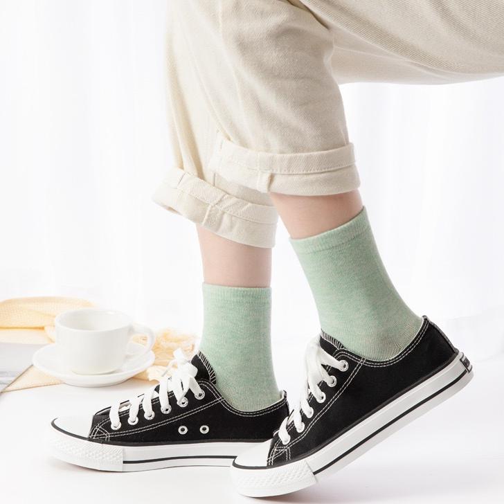 10 Pairs Women's Work Daily Holiday Solid Color Polyester Sporty Simple Classic Casual Daily Crew Socks - Image 3