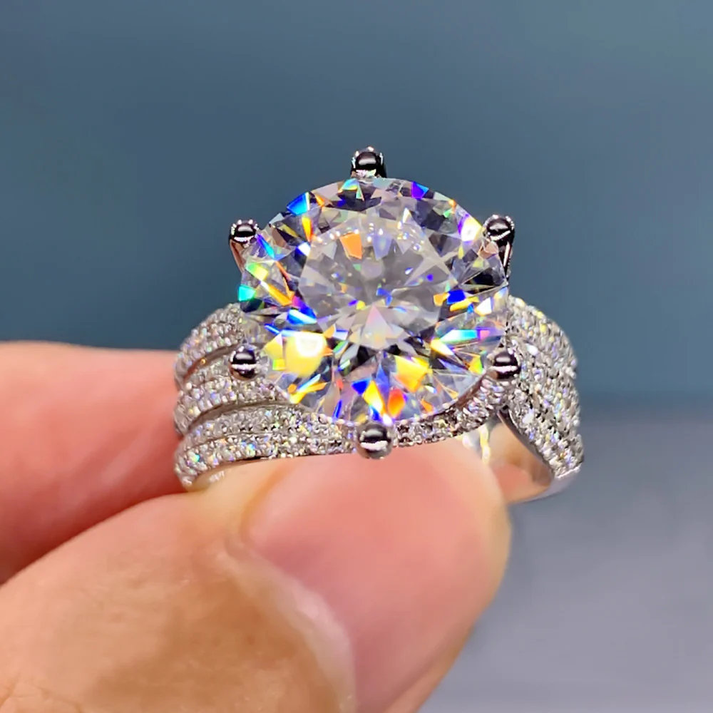 5 Carat White Gold Deluxe Classic Diamond Ring - Image 4