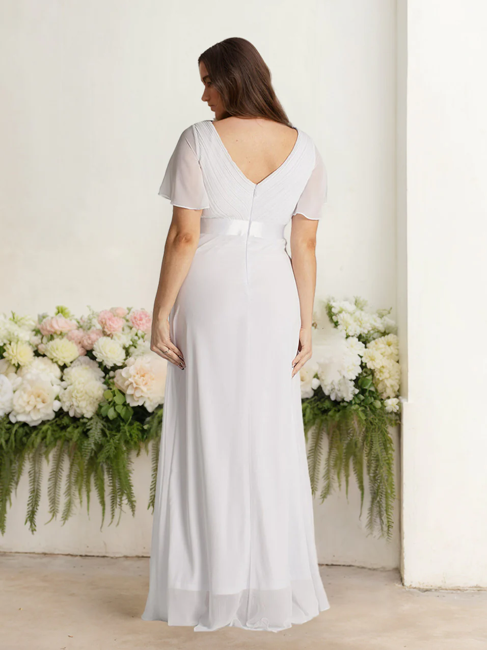 A-Line/Princess Deep V-Neck Short Sleeves Floor-Length Plus Size Bridesmaid Dresses with Ruffles - Image 4
