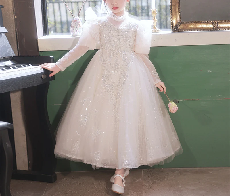 A-Line/Princess Long Sleeves Flower Girl Lace Dresses with Rhinestone Appliques - Image 3
