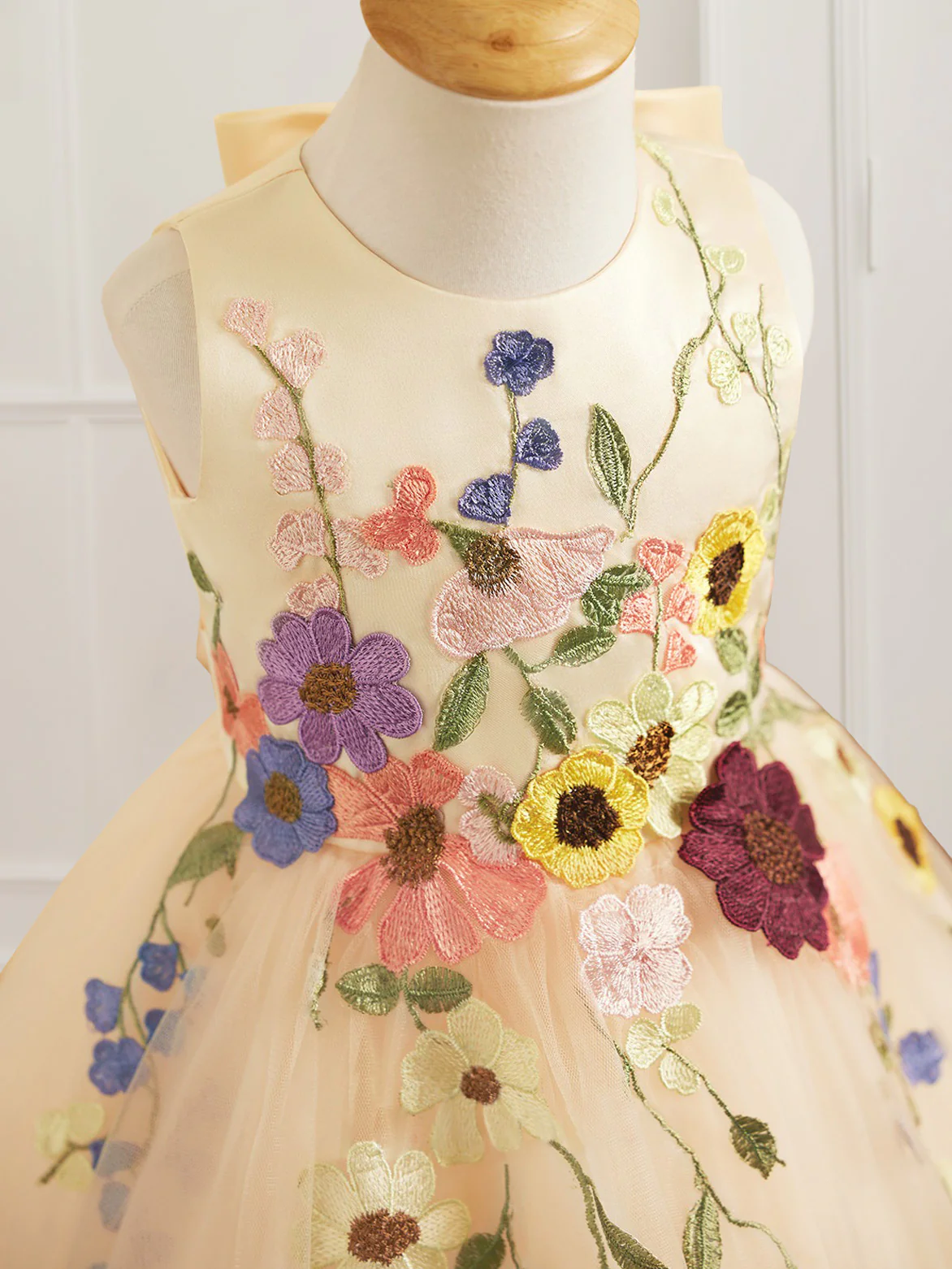 A-Line/Princess Scoop Neck Sleeveless Knee-Length Flower Girl Dress with 3D Flowers & Bowknot - Image 6