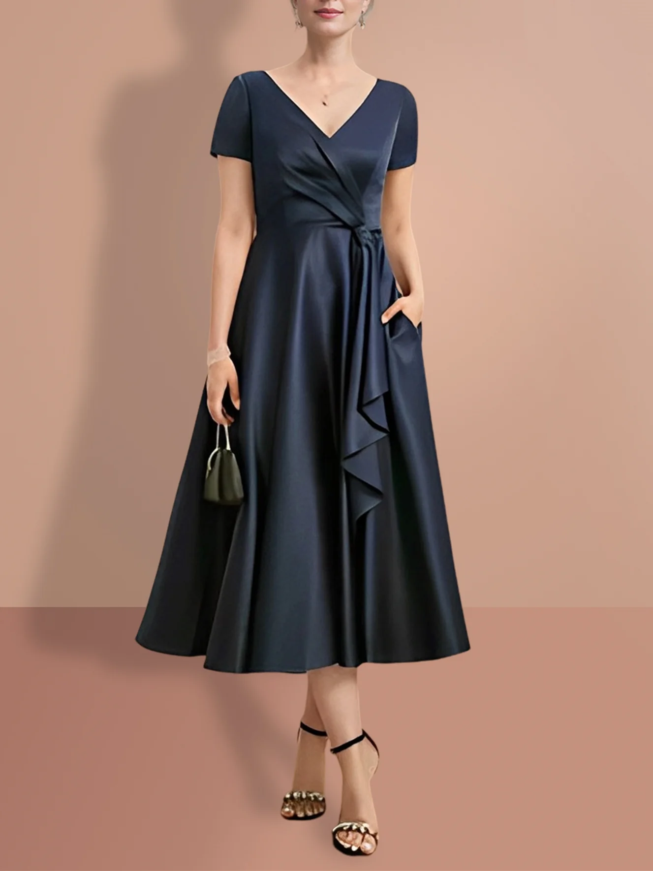 A-Line/Princess Short Sleeves V Neck Mother of the Bride Dresses