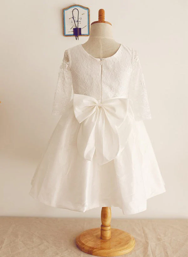 A-Line/Princess Taffeta Flower Girl Dresses With Bowknot - Image 2