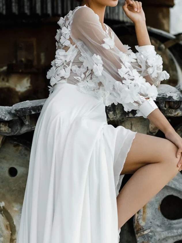 A-Line/Princess V-Neck Floor-Length Wedding Dress With Appliques - Image 3