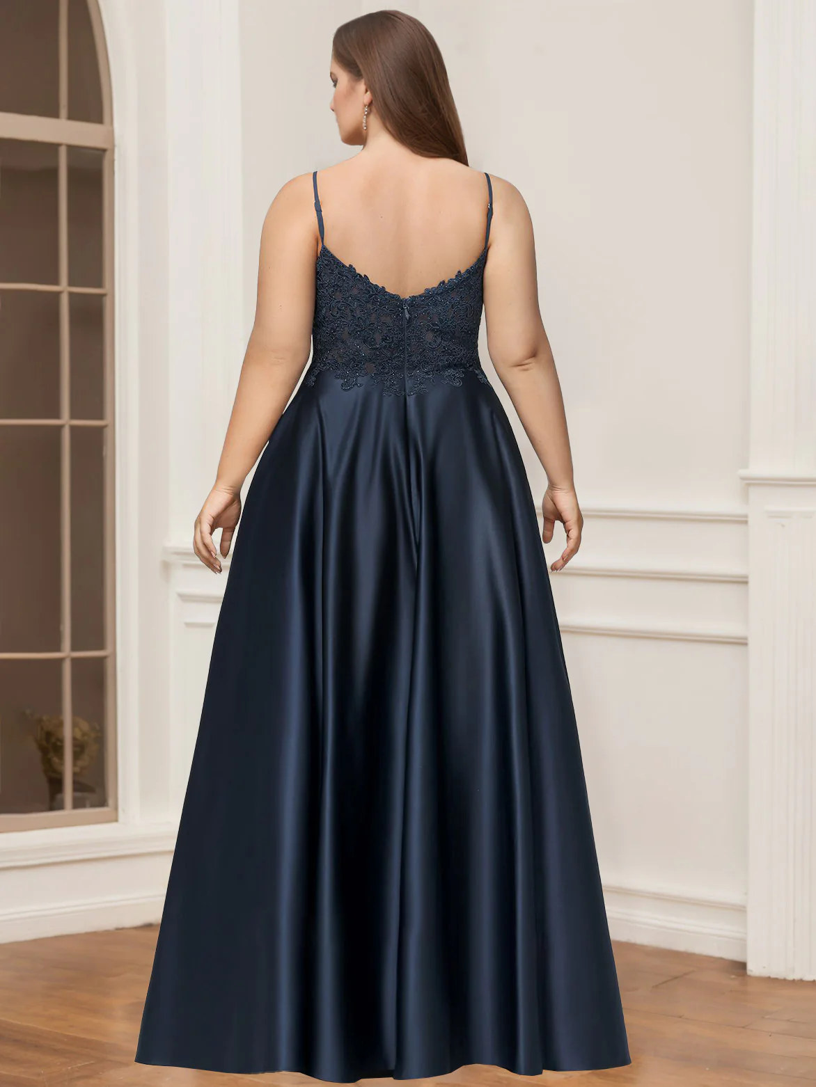 A-Line/Princess V-Neck Spaghetti Straps Sleeveless Floor-Length Plus Size Lace Satin Prom Dresses With Rhinestone - Image 2
