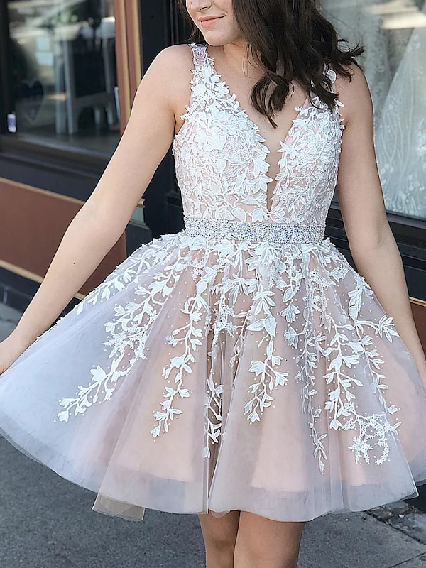 A-Line V-Neck Sleeveless Tulle Homecoming Dresses with Appliques - Image 4