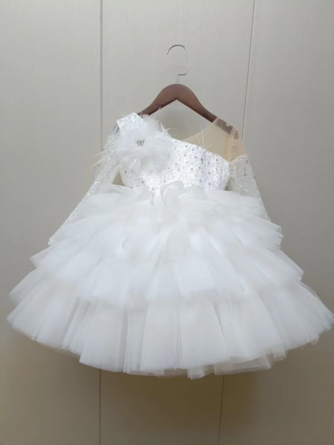Ball Gown Long Sleeves Knee-Length Layered Baby Girl Party Dress with Flower & Feathers - Image 8