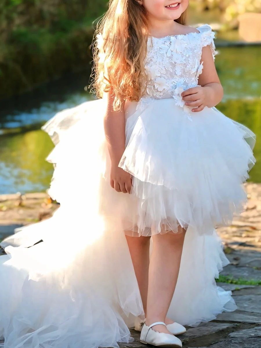 Ball Gown Off-the-Shoulder Sleeveless Flower Girl Dress With Lace Embroidery & Watteau Train - Image 4