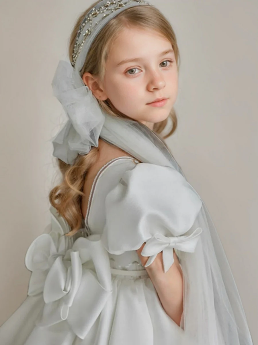 Ball-Gown Square Neckline Short Sleeves Sweep Train Flower Girl Dresses with Bows - Image 3