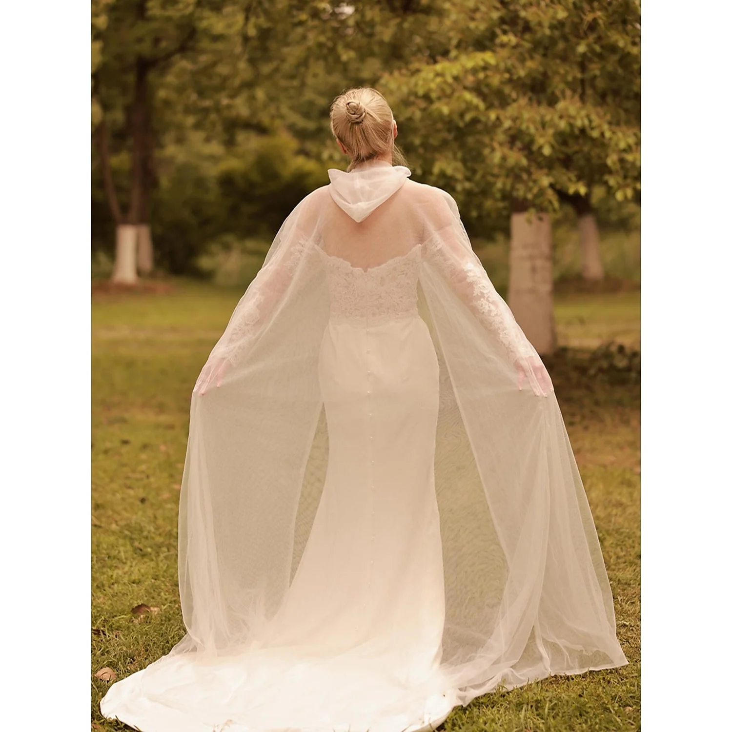 Bridal Long Sleeve Dolman Sleeve Tulle Wedding Wraps With Pure Color - Image 2