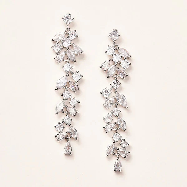 Classic Oval Rhinestone Dangle Earrings - Image 3