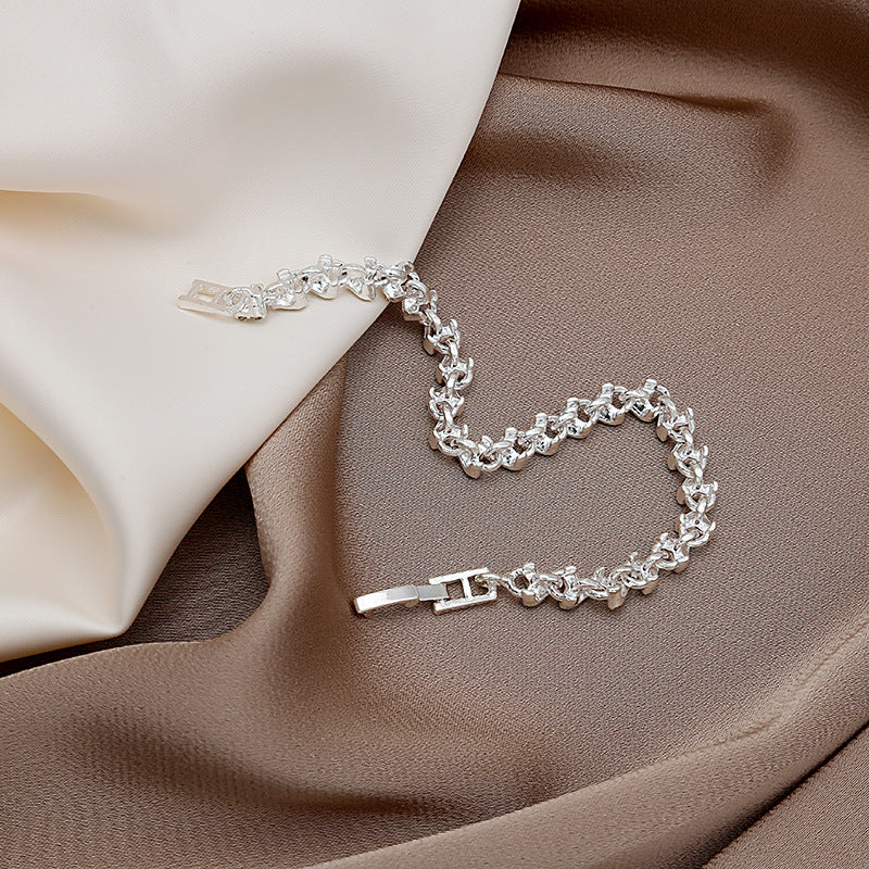 Delicated Rhinestone Heart Minimalist Bracelet - Image 6