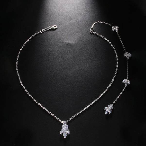 Elegant Rhinestone Back Necklaces - Image 3