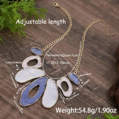 Fashionable Exaggerated Geometric Oval Cutout Alloy Necklace - Image 3