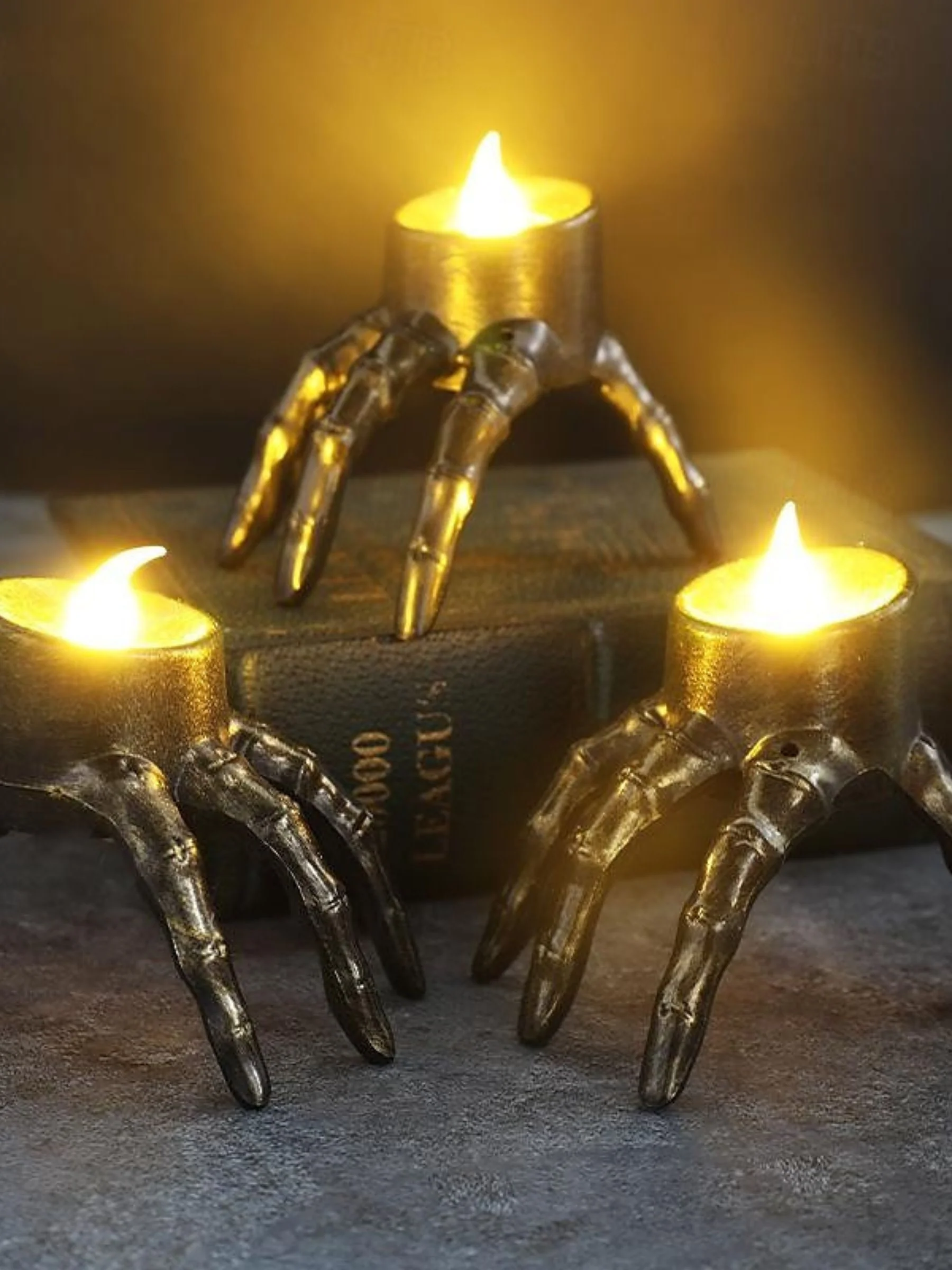 Halloween Vintage Skeleton Hand and Foot LED Candle Atmosphere Light - Image 2