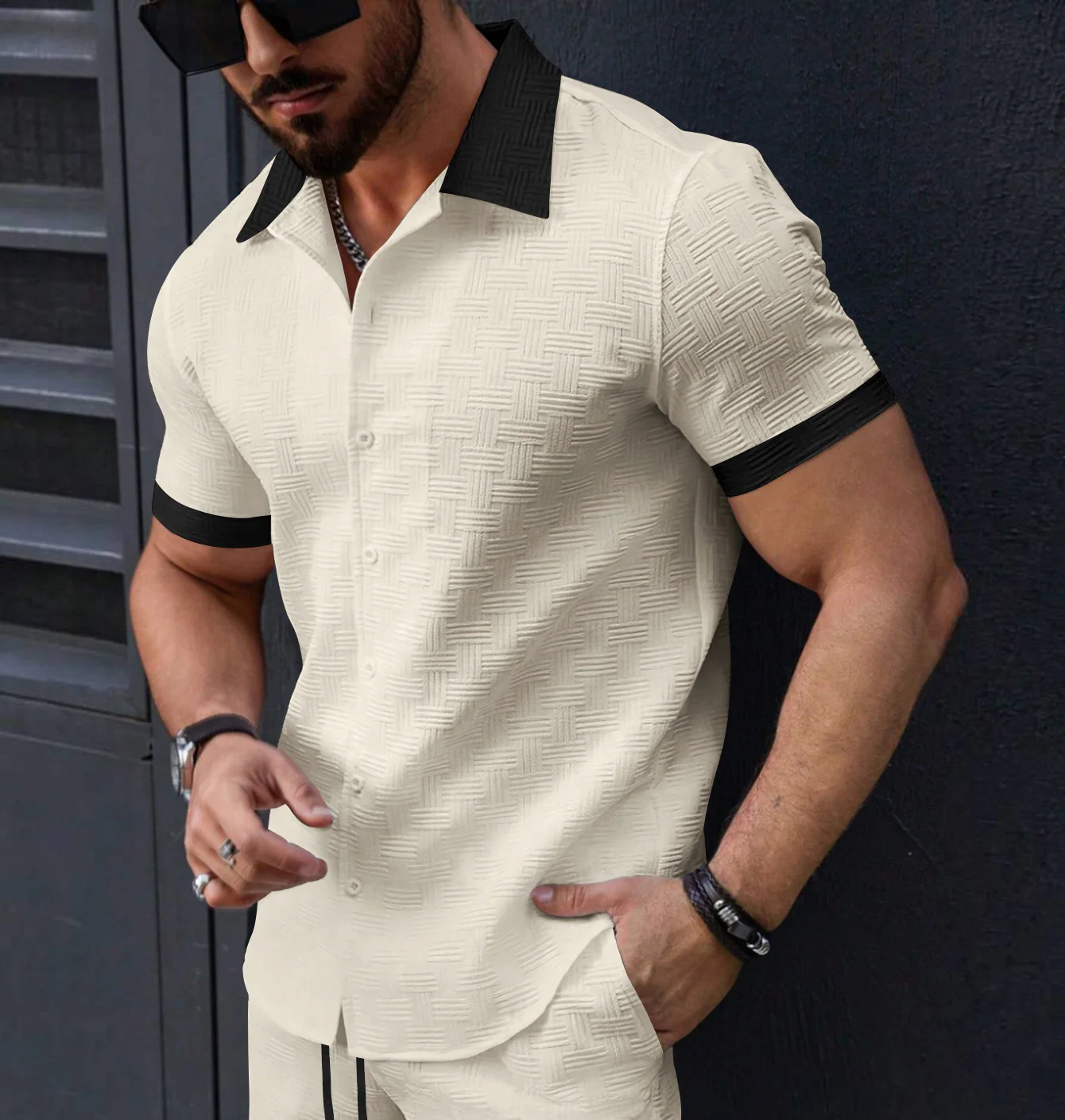 Men's Fashion Short Sleeves Jacquard Striped Business Casual Shirt - Image 5