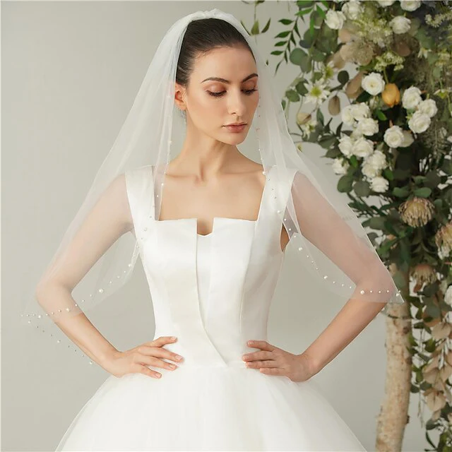 One-tier Pearl Wedding Veils Elbow Veils with Faux Pearl - Image 3