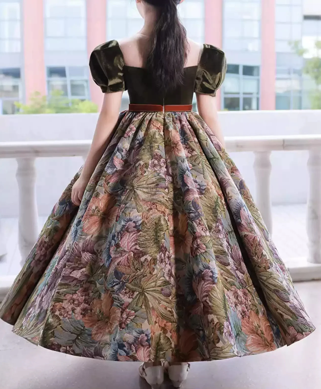 Round Neck Short Sleeves Ankle-Length Flower Girl Party Dress with Sash - Image 2