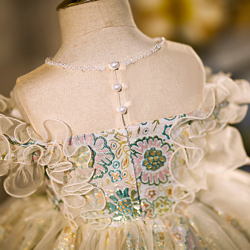Ruffled short Sleeves Knee-Length Embroidery Flower Girl Dress with Beading - Image 2