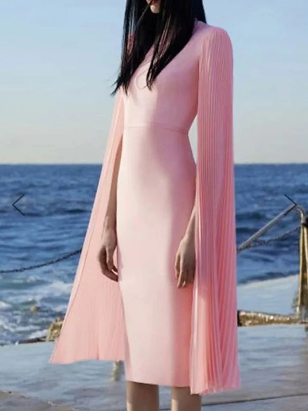 Sheath/Column Knee-Length Jewel Neck Cocktail Dresses with Draping - Image 2