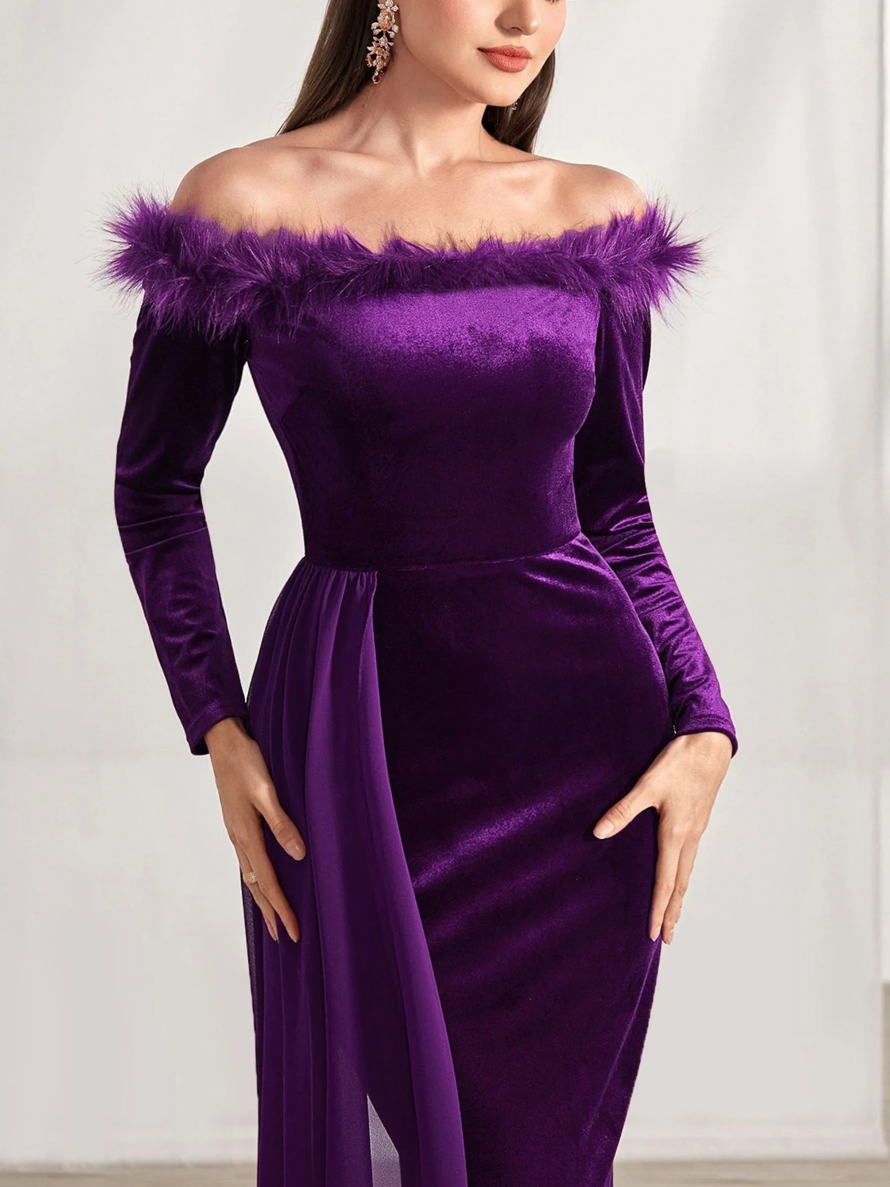 Sheath/Column Off-the-Shoulder Long Sleeves Asymmetrical Mother of the Bride & Groom Dresses with Feather - Image 4