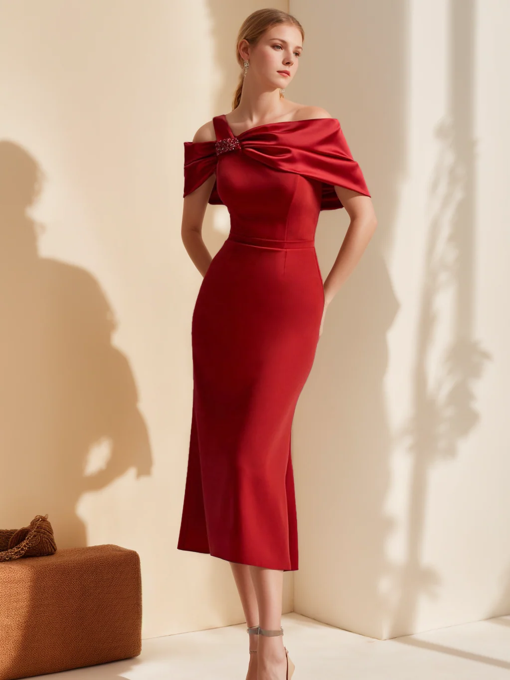 Sheath/Column Off-the-Shoulder Short Sleeves Tea-Length Cocktail Dresses - Image 3