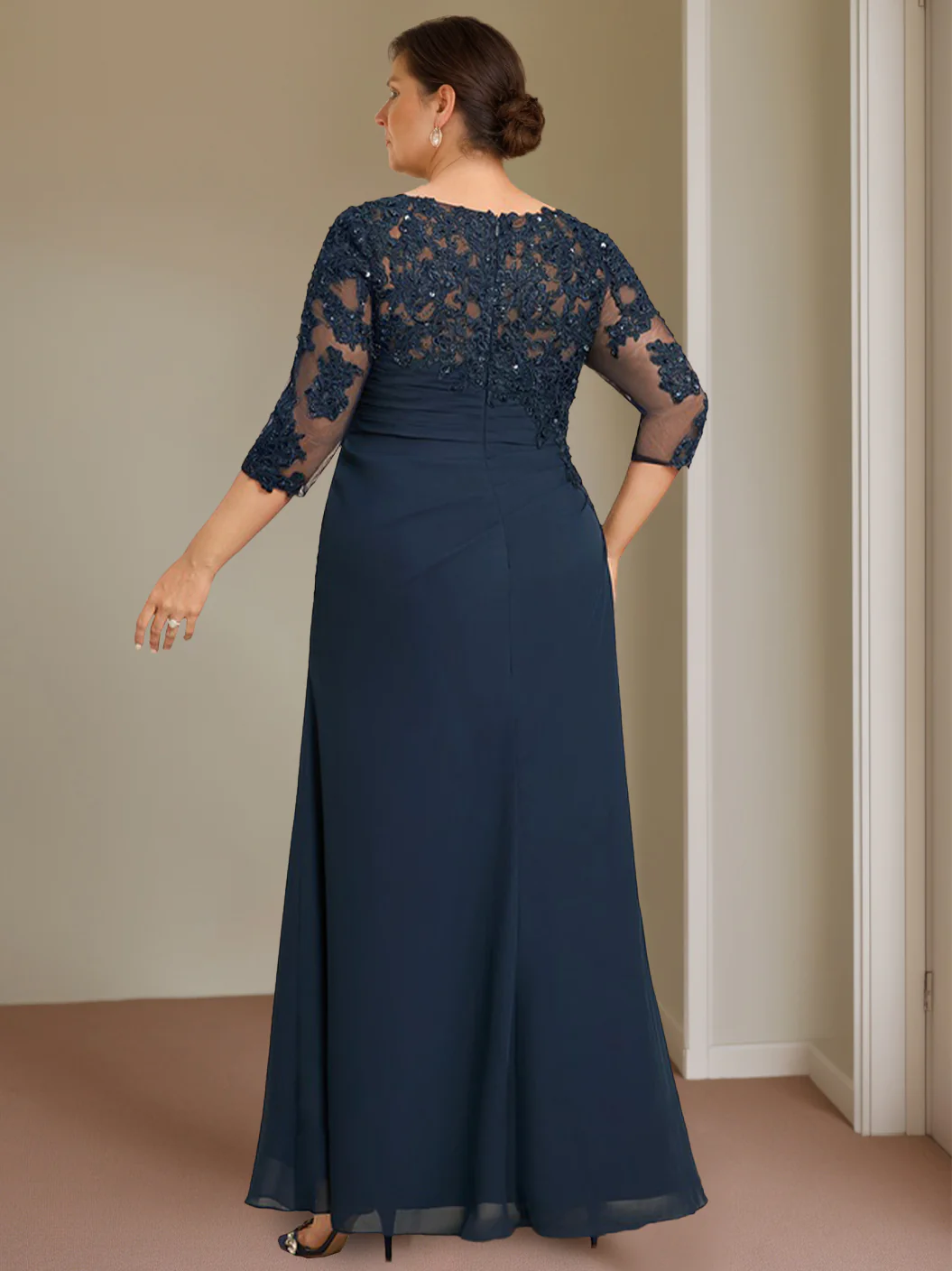 Sheath/Column Scoop Neck Half Sleeves Floor-Length Plus Size Mother of the Bride Dresses with Ruffles - Image 2