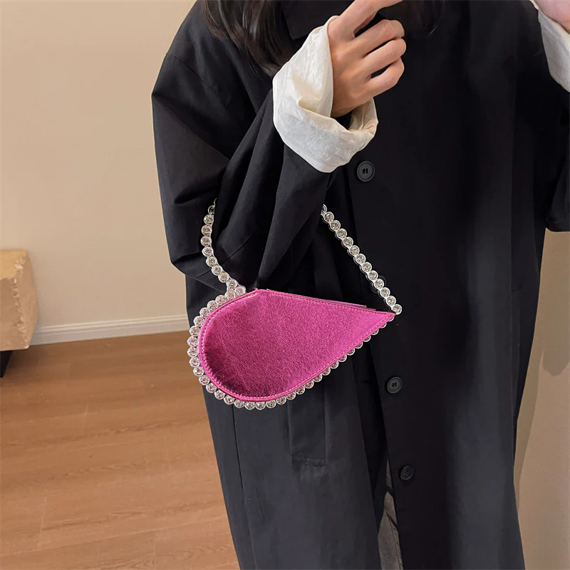Silver Sweet Heart PU Fashion High-End Evening Clutch Bag with Rhinestone - Image 8