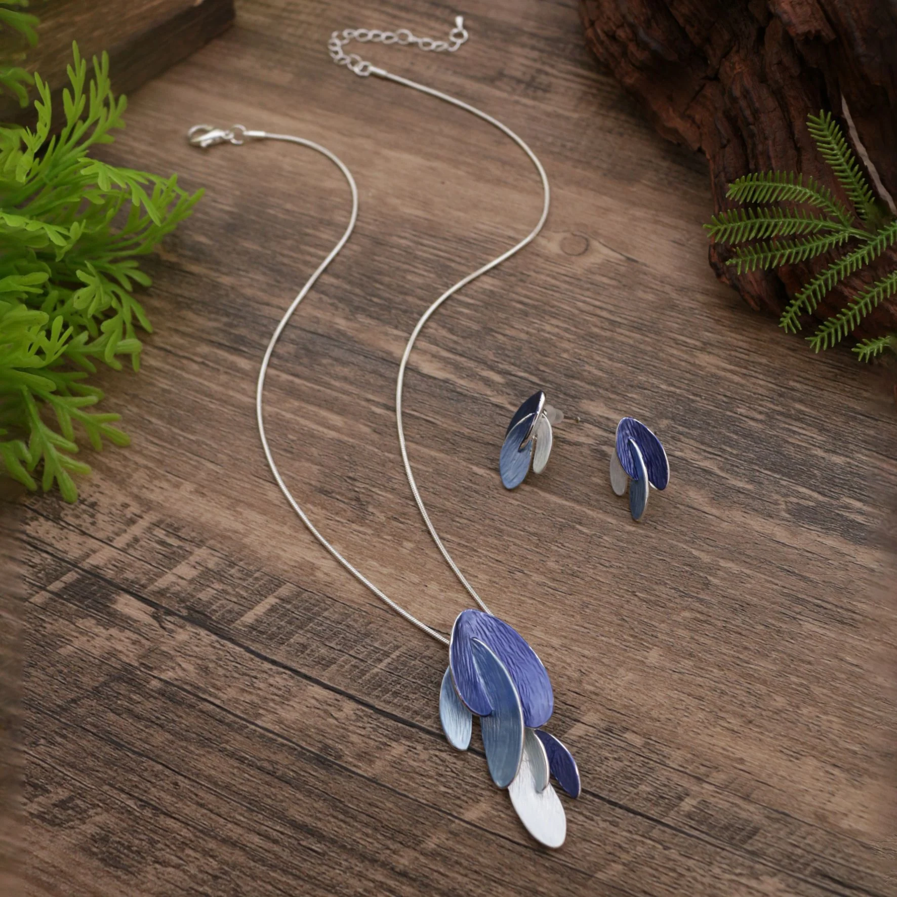 Stylish Enamel Irregular Petal Earrings Necklace Two Pieces Jewelry Set - Image 4