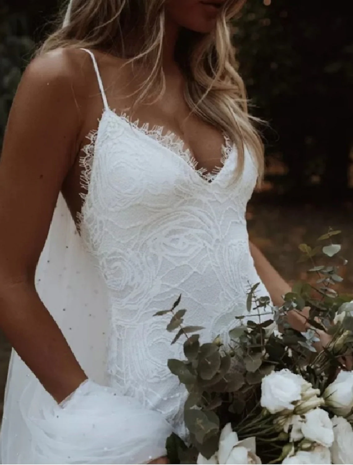 Trumpet/Mermaid Spaghetti Straps Floor-length Lace Wedding Dress - Image 3