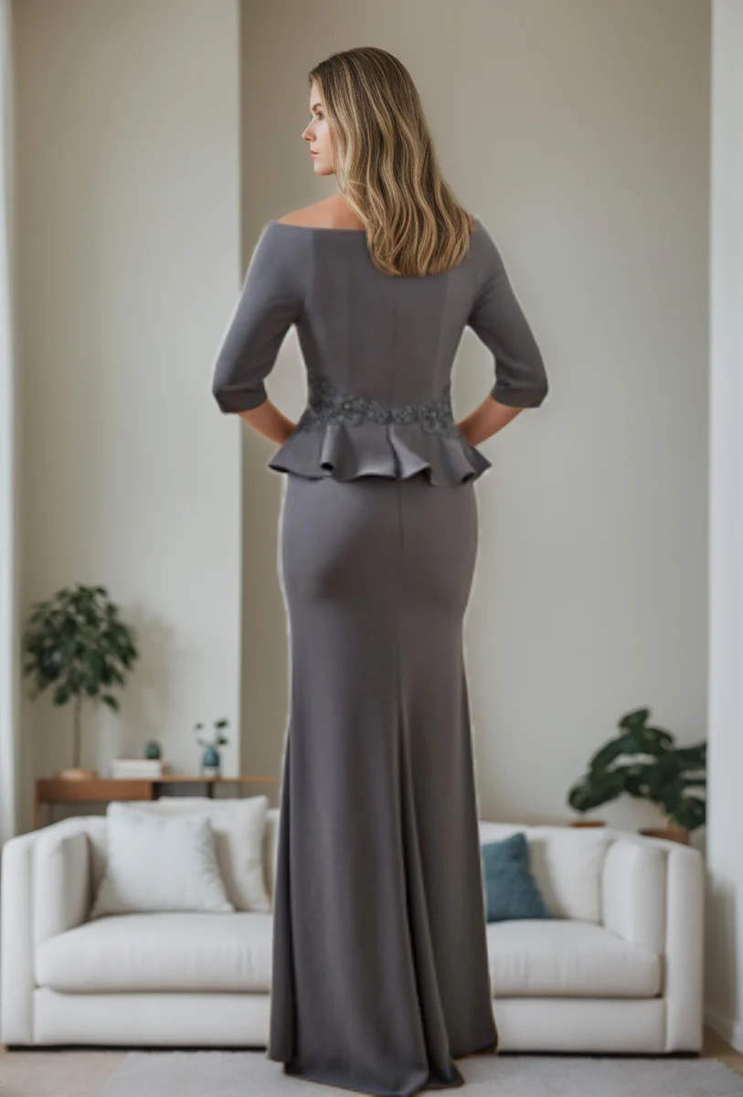 Trumpet/Mermaid V-Neck Mother Of The Bride Dresses with Ruffles & Appliques - Image 2