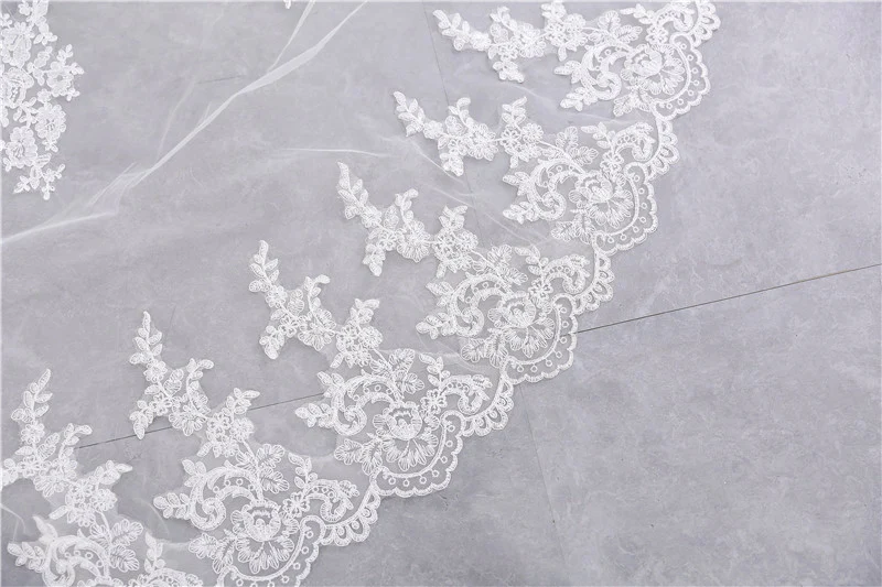 Two-tier Lace Wedding Veil with Appliques - Image 5