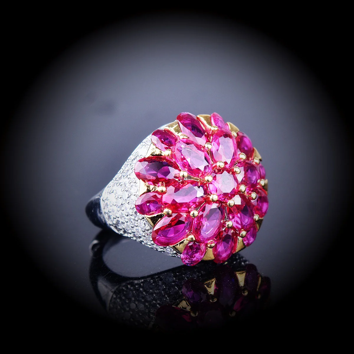 Vintage High-End Fuchsia Cone Flower Rhinestone Ring - Image 5