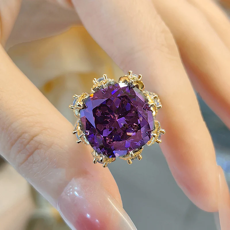 Vintage Luxury Square Bird Nest Gemstone Ring - Image 4