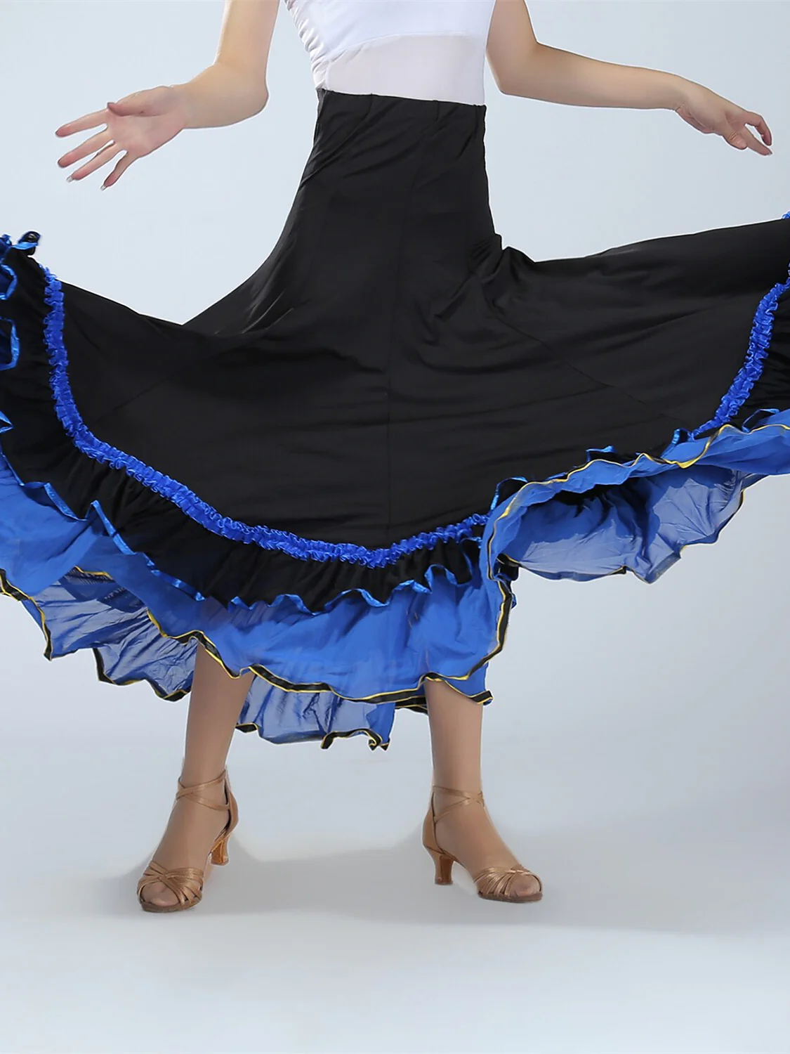 Women's Dancewear Ballroom Dance Skirts Ruffle Splicing Women's Performance Training High Polyester - Image 3