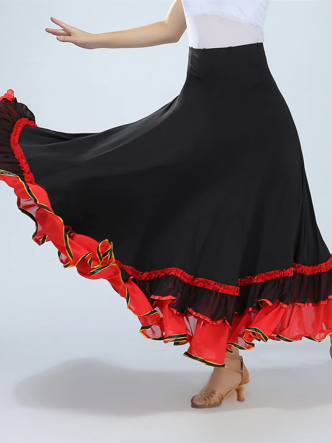 Women's Dancewear Ballroom Dance Skirts Ruffle Splicing Women's Performance Training High Polyester - Image 6