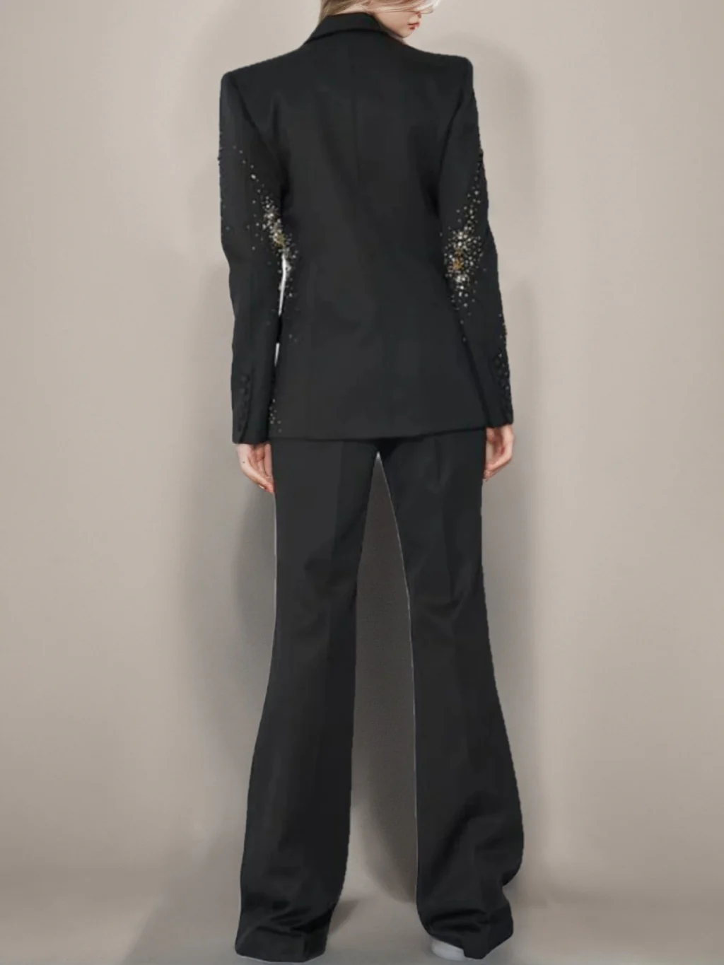 Women's Sparkly Black Double-Breasted Peak Lapel Suits - Image 2