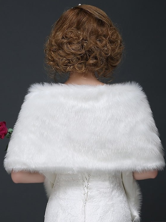Women's Wedding Bridal Sleeveless Wrap/Shawls With Feathers / Fur - Image 2