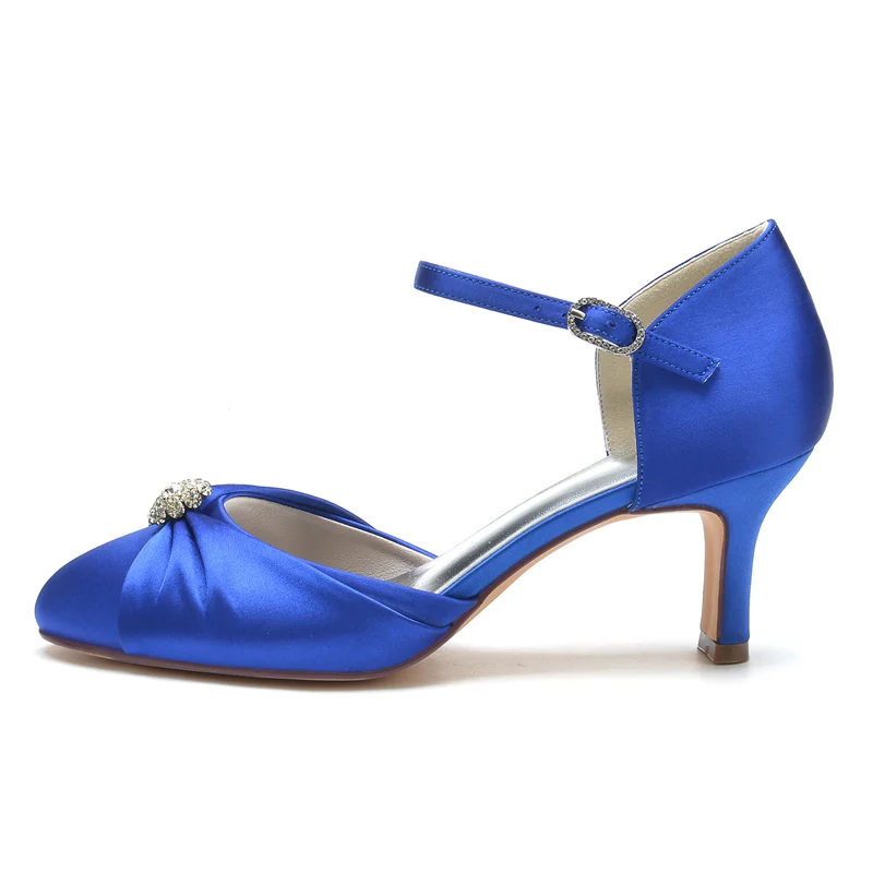 Women's Wedding Shoes Closed Toe Mid Heel Buckle Bridal Shoes with Rhinestone & Ruffles - Image 3