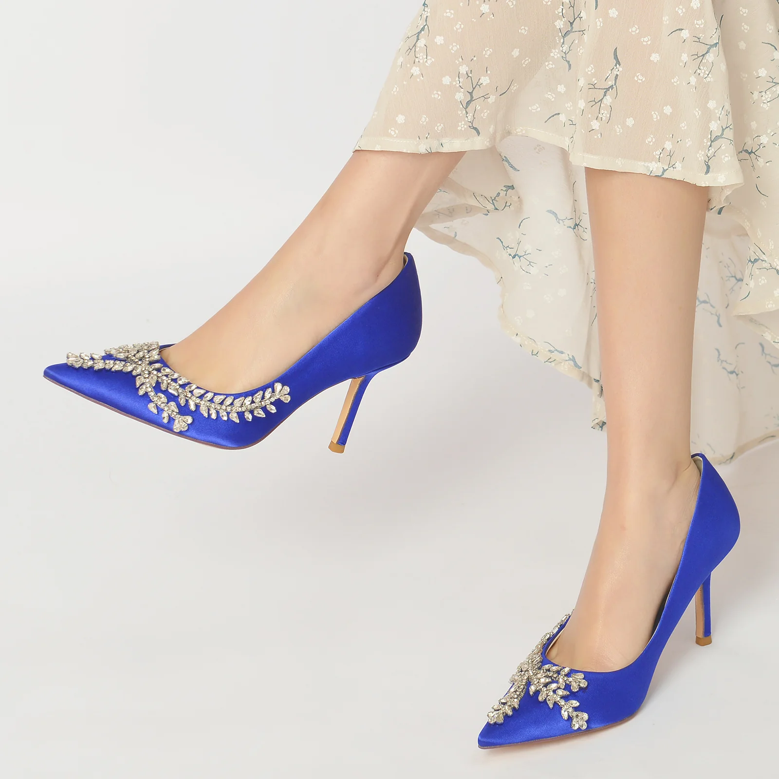 Women's Wedding Shoes Royal Blue Silk Satin Crystal Stiletto Pointed Toe Bridal Shoes - Image 2