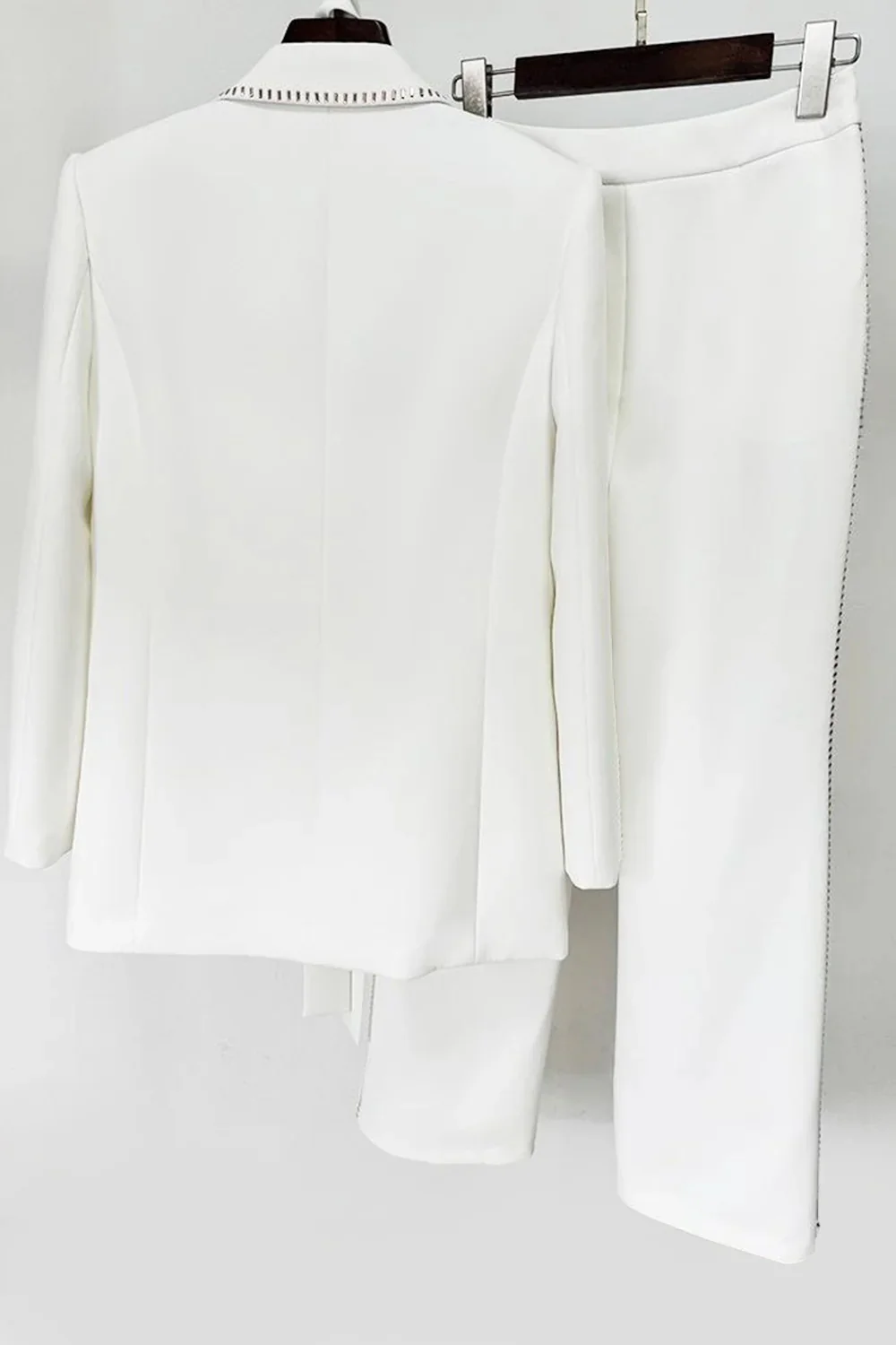 Women's White Scarf Peak Lapel 2 Pieces Suits - Image 2